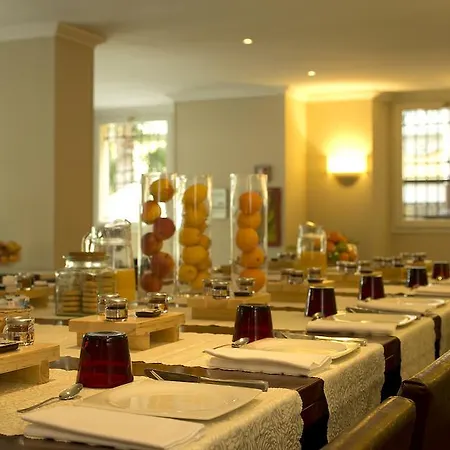 Hotell Town House 31 4*